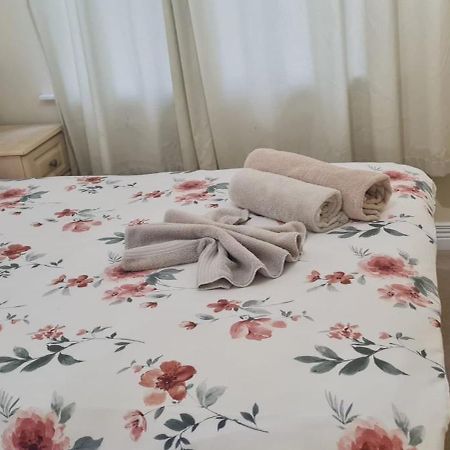 2 Bed Cosy Apartment In Heart Of Mullingar. Extérieur photo